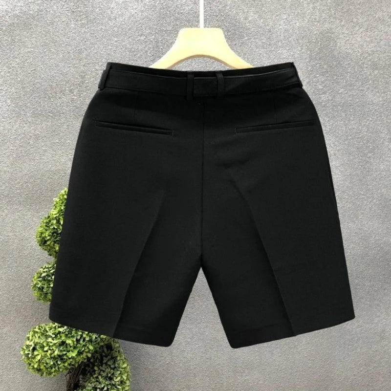 Slim Fit Social Shorts – Light Elegance